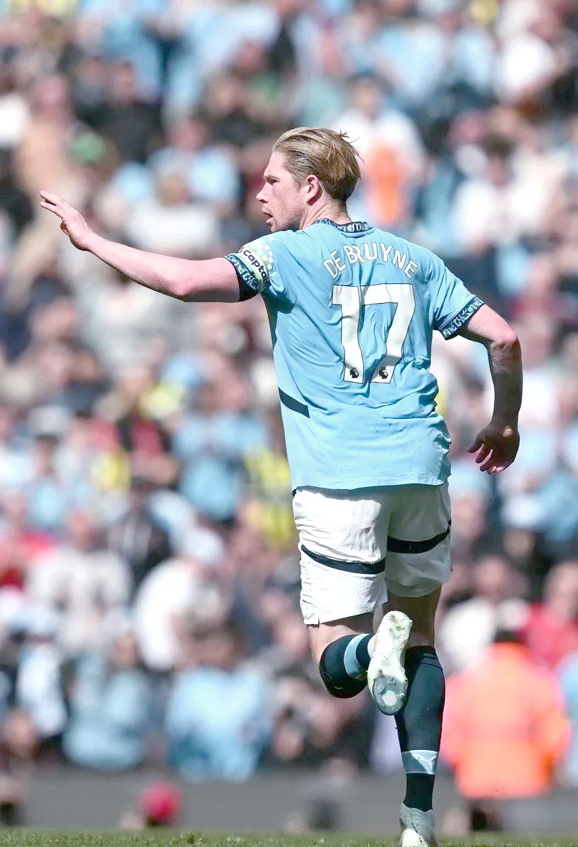 德布劳内连续二十场比赛得分超过势不可挡，美国队挑战极限！的简单介绍