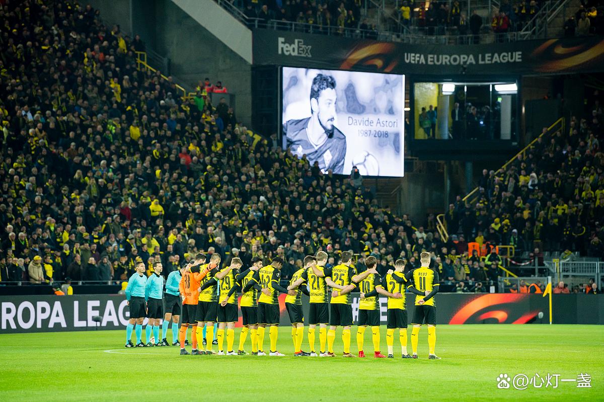 开云体育网页版登录包含这也行？埃因霍温内部沟通备战国王杯巴塞罗那今夜单刀错失，拜仁慕尼黑复出首秀备战社区盾的词条